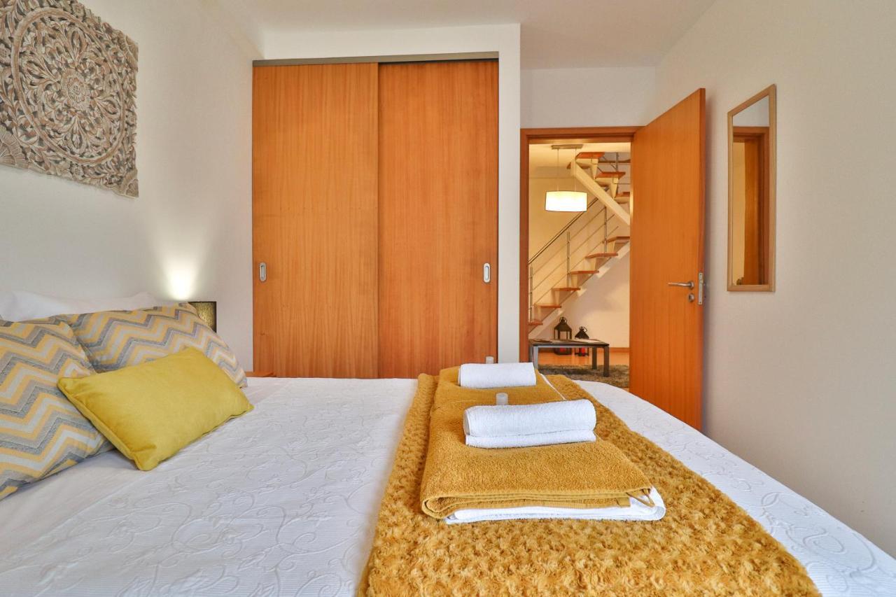 Janela Mar Golden Apartment *
