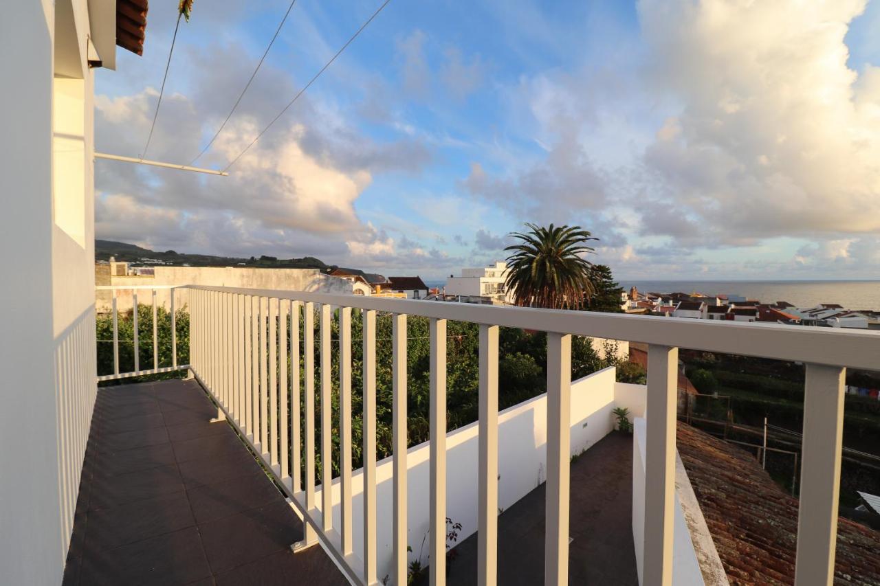 Janela Mar Golden Apartment *